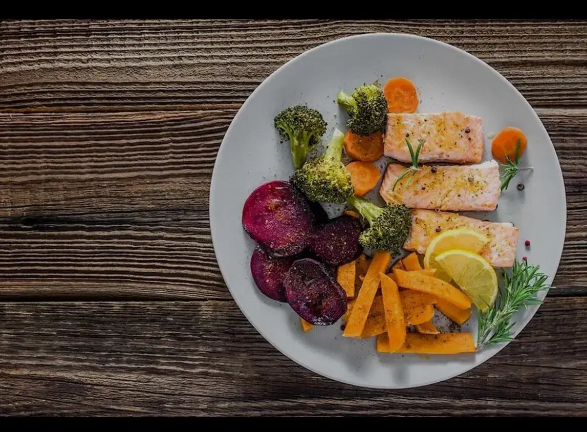 استخدام رستوران|استخدام خدمات فروشگاه و رستوران|همدان, |دیوار