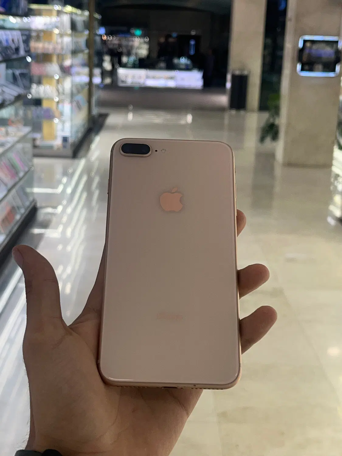 Iphone 8 plus +|موبایل|تهران, باغ فیض|دیوار