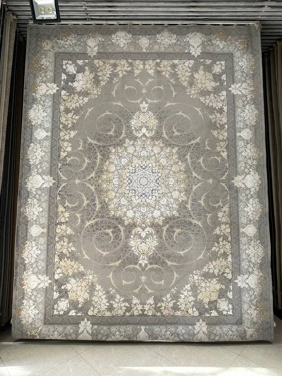 انواع فرش زیر قیمت درب کارخانه|فرش|شاهرود, |دیوار