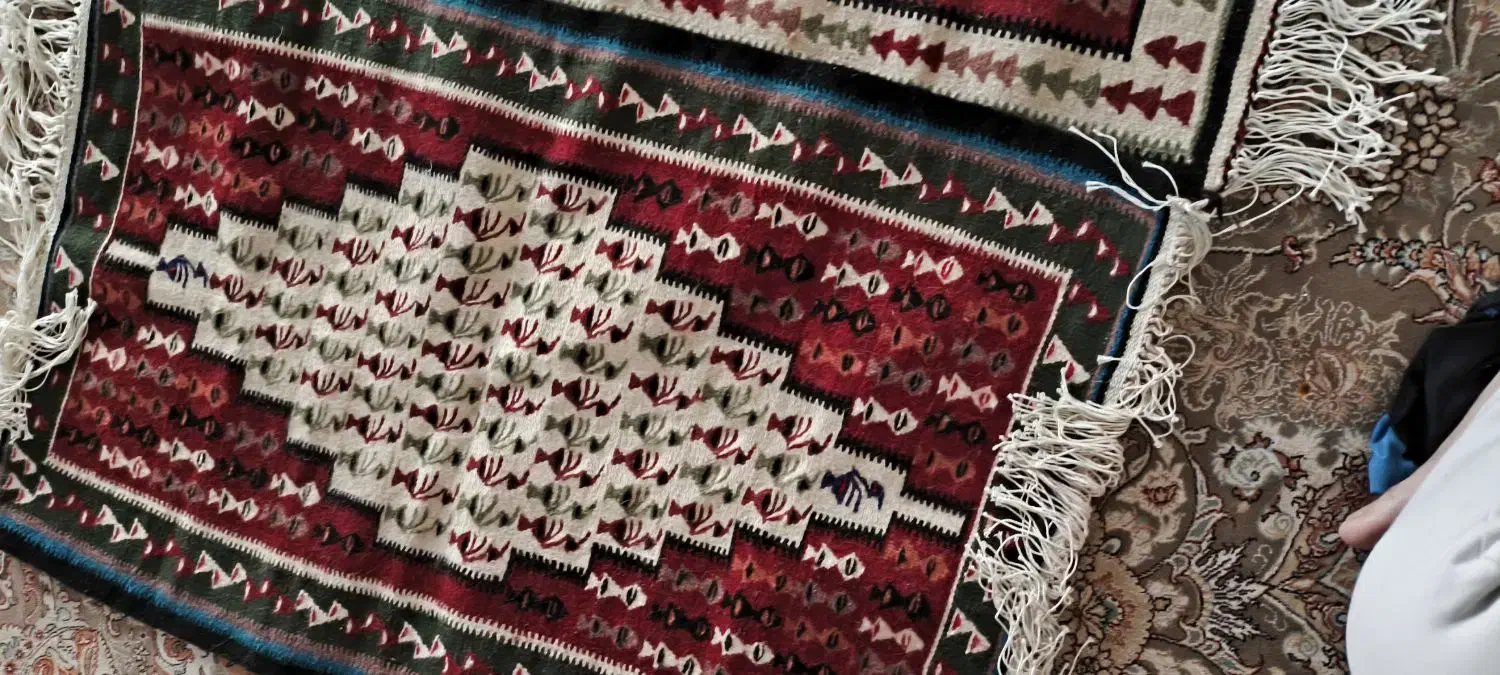 چند عدد گلیم کار دست شیک و زیبا|گلیم، جاجیم، گبه|قدس, شهر‌قدس|دیوار