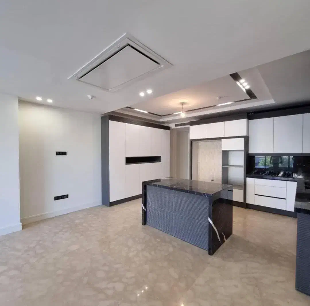 ۱۰۰ متر نوساز زوج*چند قدمی پارک گفتگو