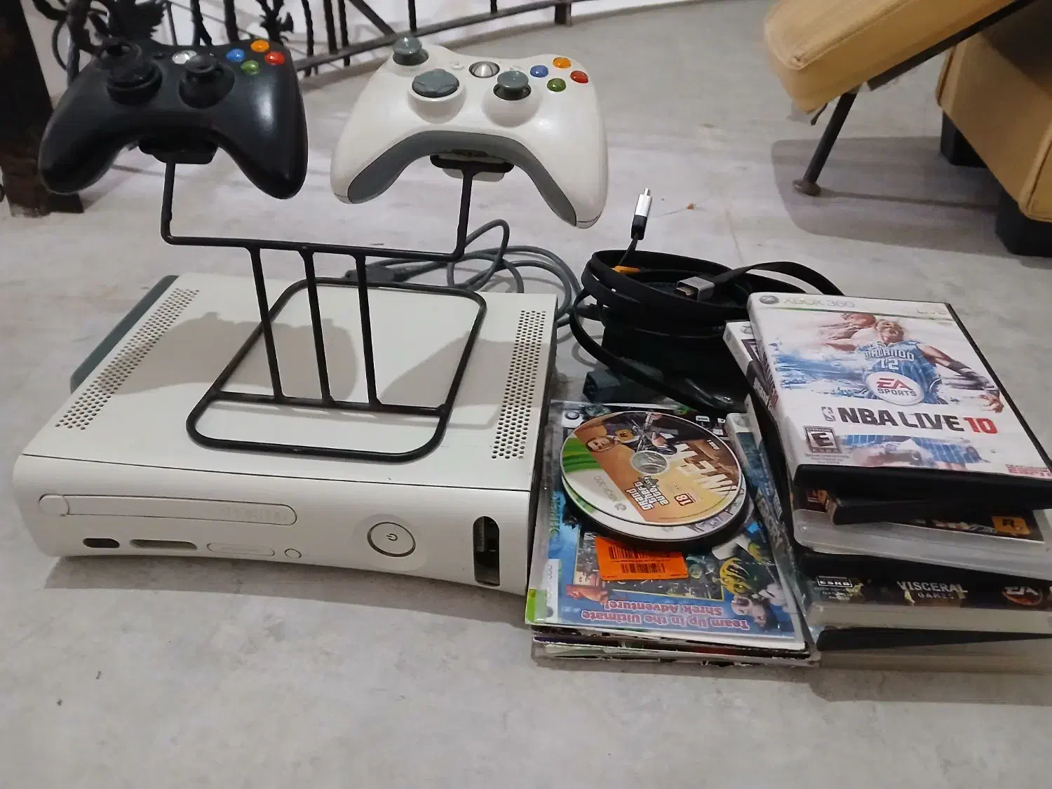 ایکس باکس ۳۶۰ تمیز|کنسول، بازی ویدئویی و آنلاین|فردیس, شهرک ۱۱۰|دیوار