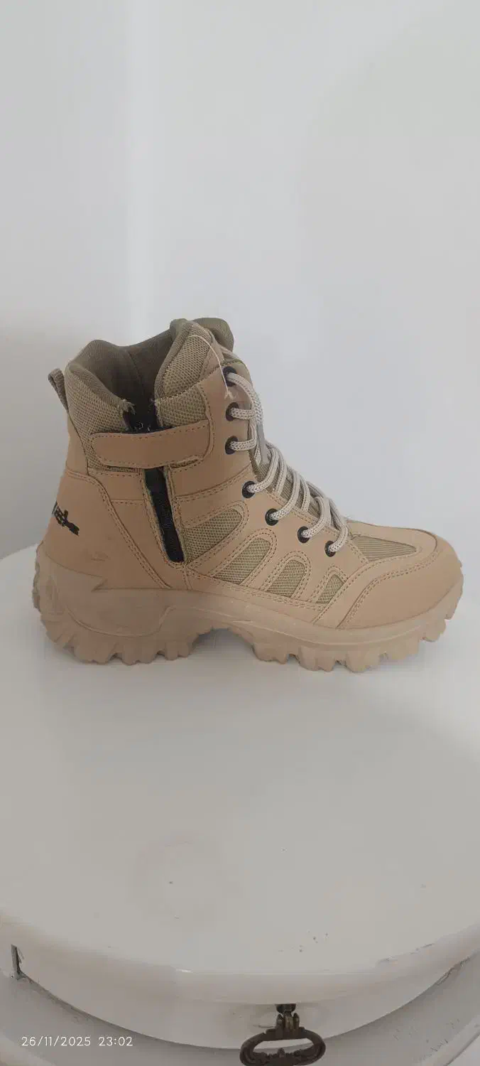 پوتین|کیف، کفش، کمربند|سنندج, |دیوار