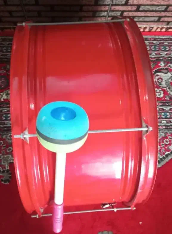 طبل بزرگ به شرط سالم بودند|درام و پرکاشن|ایذه, |دیوار