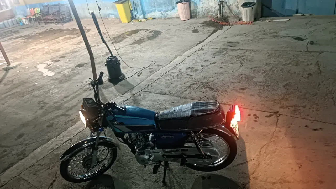 موتور150ss|موتورسیکلت|اصفهان, بهارستان|دیوار