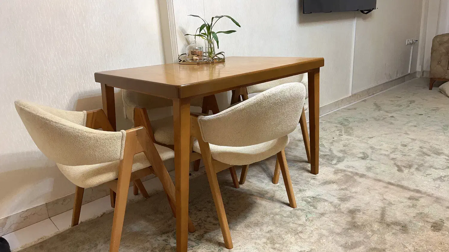 میزنهارخوری چوب راش و صندلی های تدی|میز و صندلی غذاخوری|تهران, منیریه|دیوار