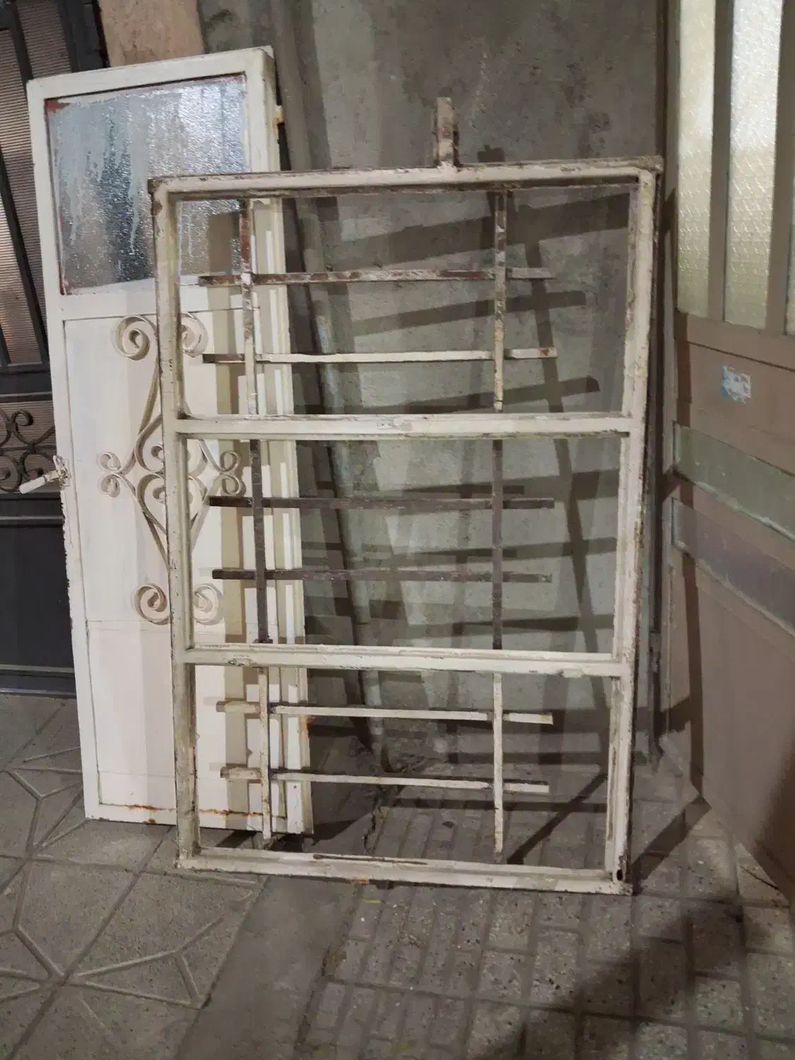 درب و پنجره|مصالح و تجهیزات ساختمان|مشهد, چهارچشمه|دیوار