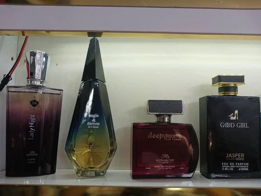 ادکلن  ۱۰۰ میل جاسپر و موناریچی|آرایشی، بهداشتی، درمانی|تهران, قصر فیروزه ۱|دیوار