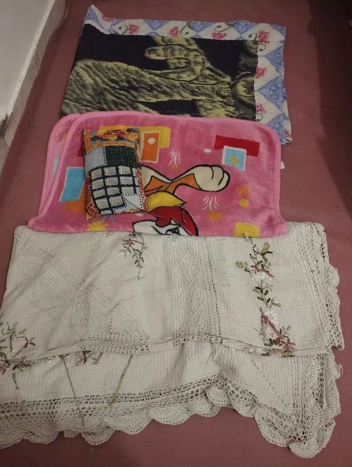 پتو و روتختی|رختخواب، بالش، پتو|بندرعباس, |دیوار