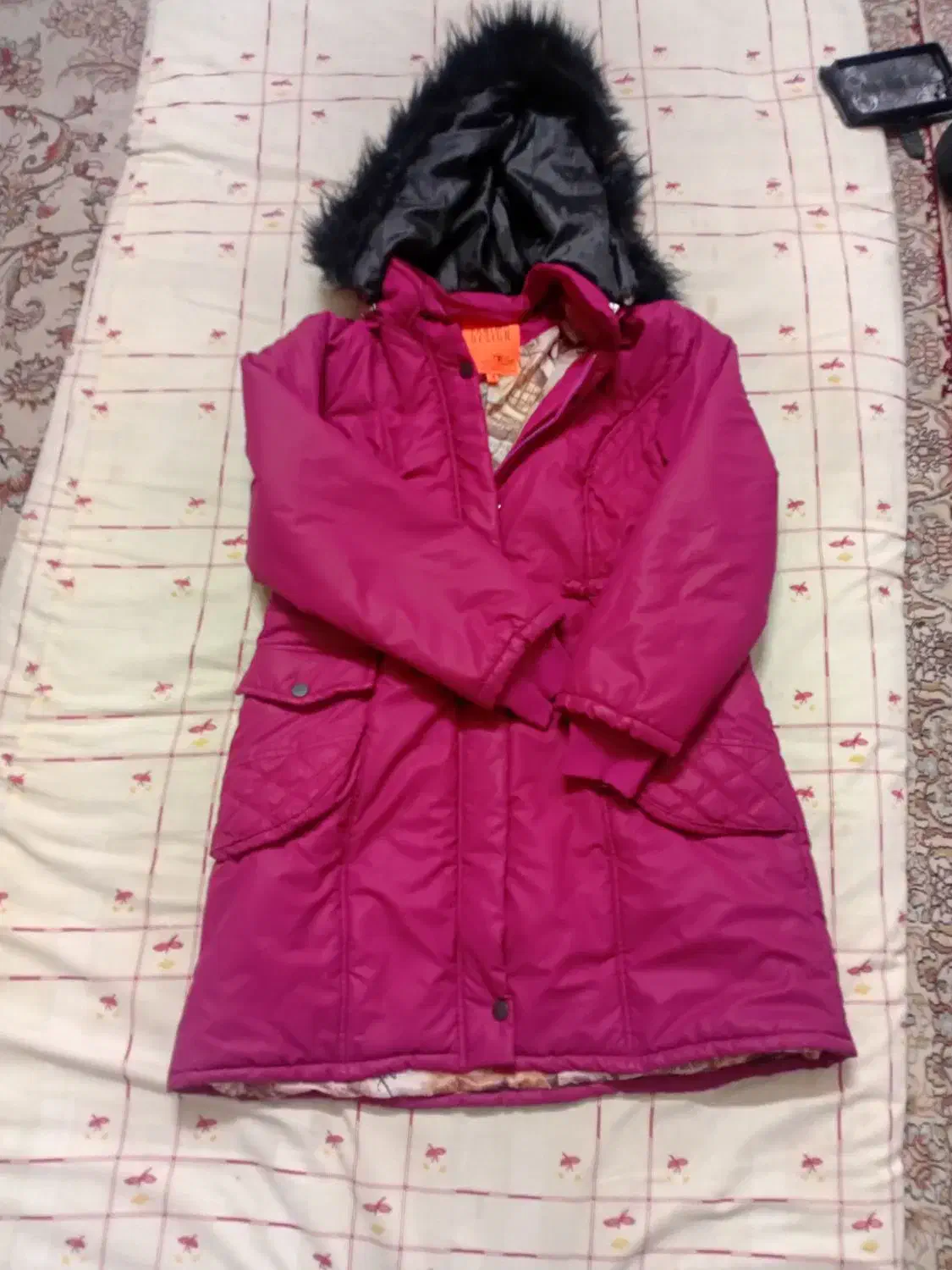 یه پالتوزنانه سایز۴۴ویه کاپشن دخترانه سایز۴۰|لباس|معصومیه, |دیوار