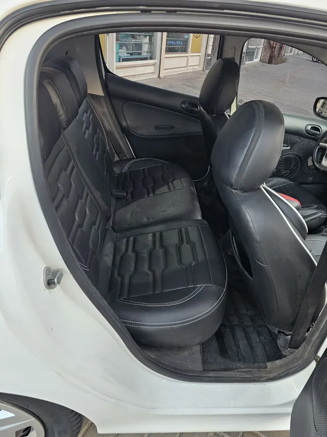 ۲۰۷مدل ۹۸ بدون رنگ|خودرو سواری و وانت|خسروشاه, |دیوار