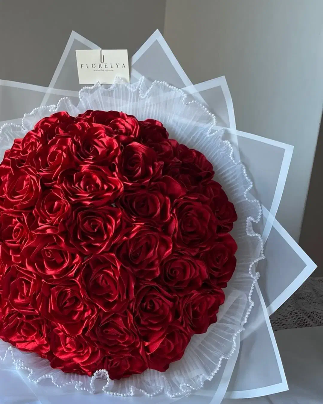 دسته گل و باکس روبانی|گل مصنوعی|برازجان, |دیوار