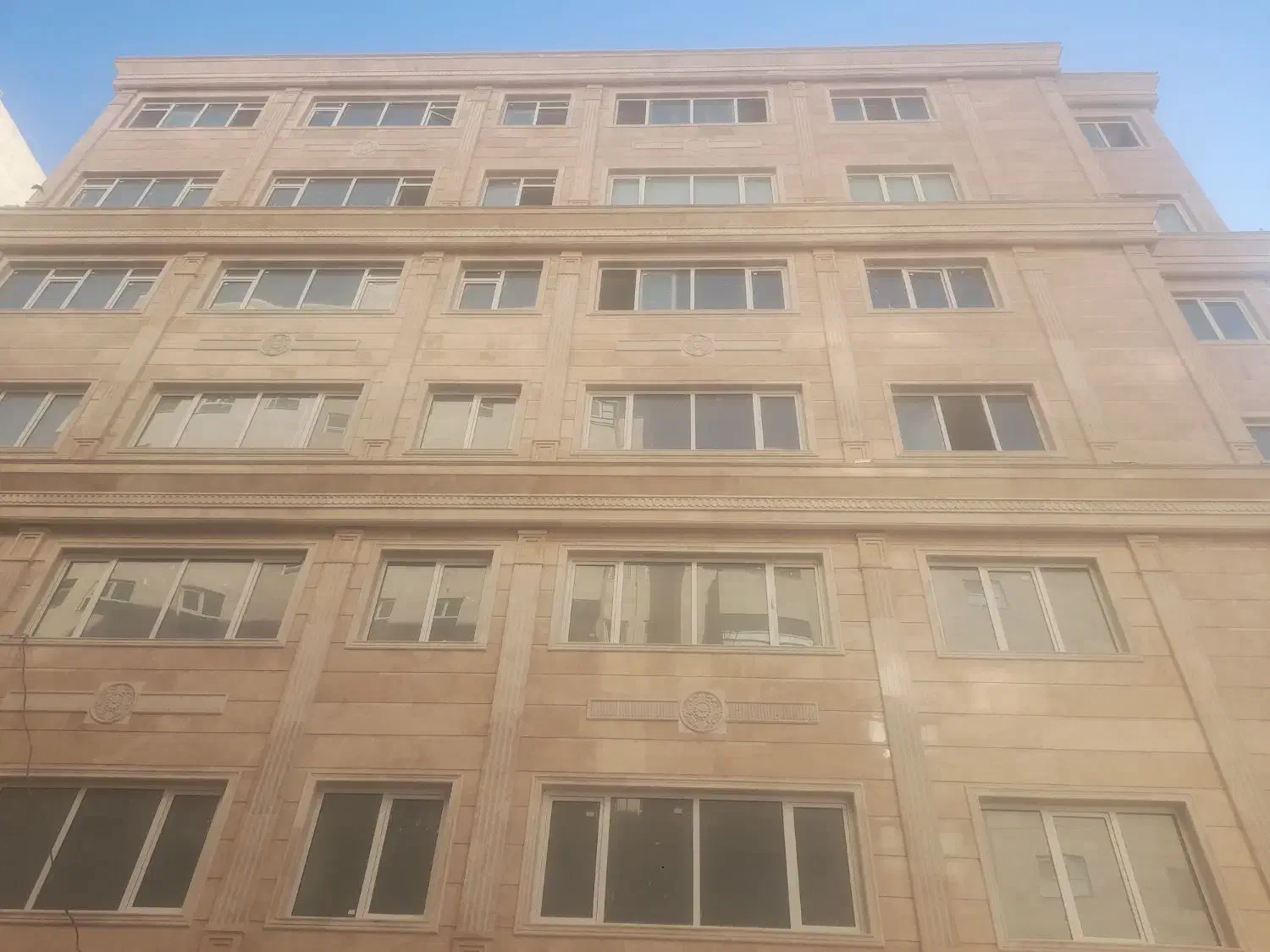 ۹۹ متری دو واحدی|فروش آپارتمان|قم, سراجه (۱۵ خرداد)|دیوار