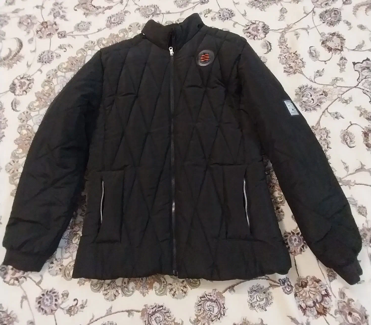 کاپشن خارجی نو وآکبند|لباس|تهران, والفجر (افسریه)|دیوار