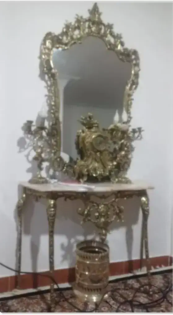 خرید انواع برنزیجات، آینه و کنسول برنزی کارکرده|بوفه، ویترین، کنسول|اهر, |دیوار