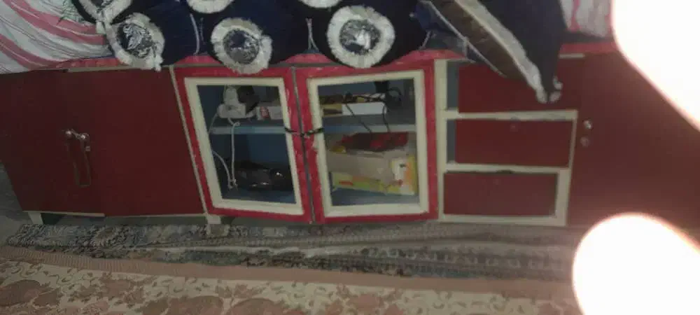 کمداهنی|جاکفشی، کمد، دراور|رودشت (چهارمحال و بختیاری), |دیوار