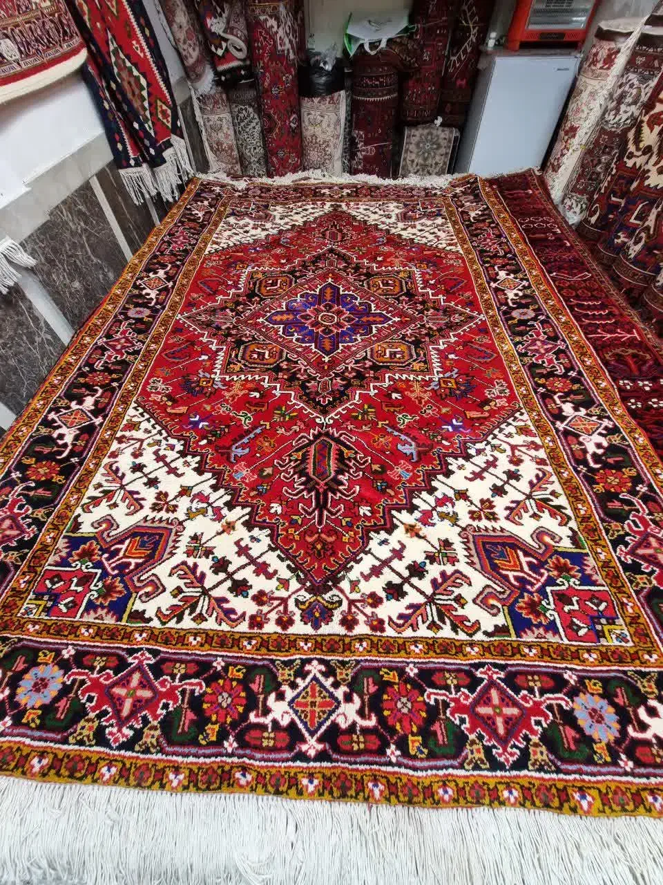 فرش آرباتان بارماخ توخوش|فرش|مراغه, |دیوار