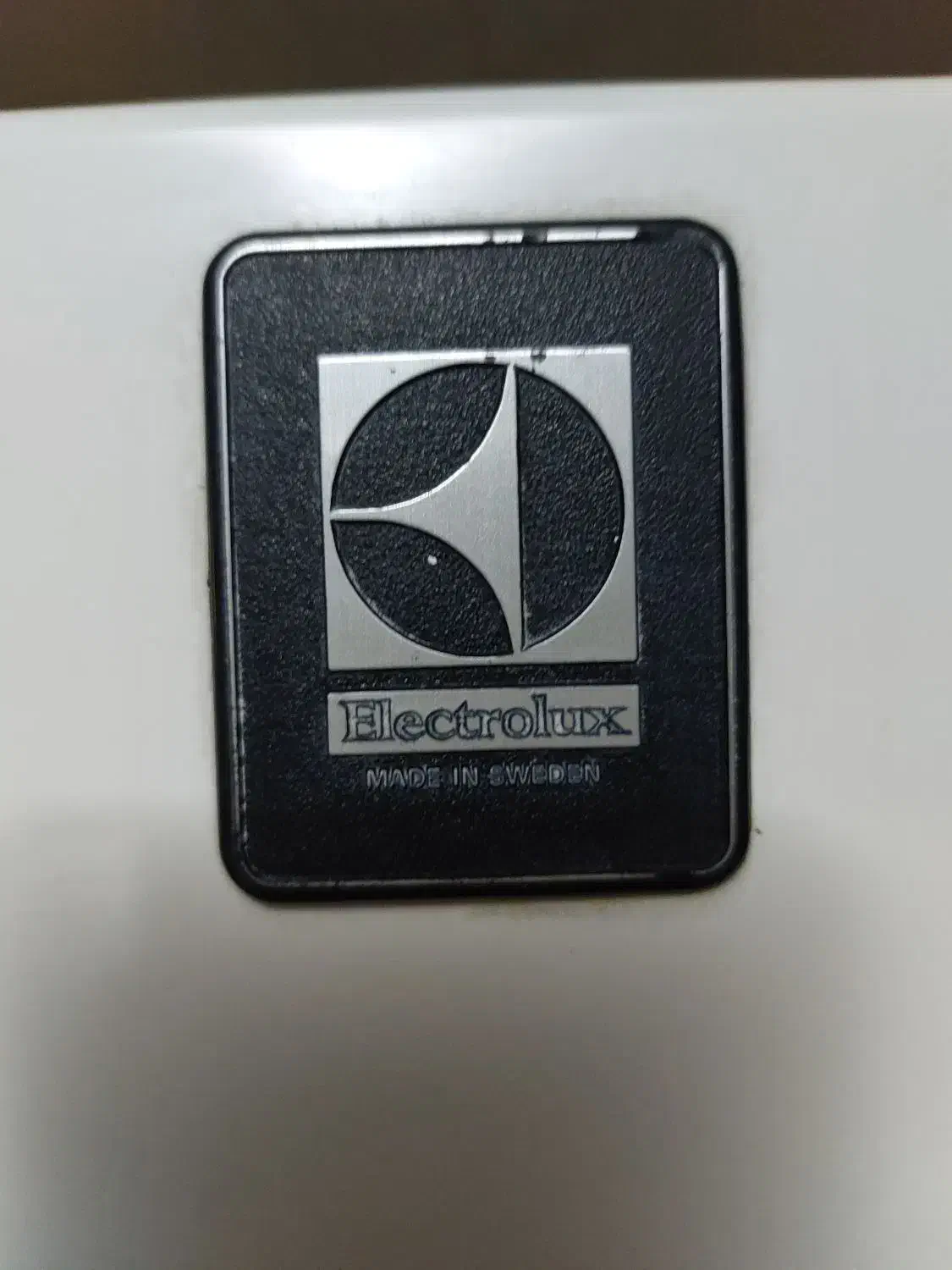 یخچال|یخچال و فریزر|ری, سرتخت|دیوار