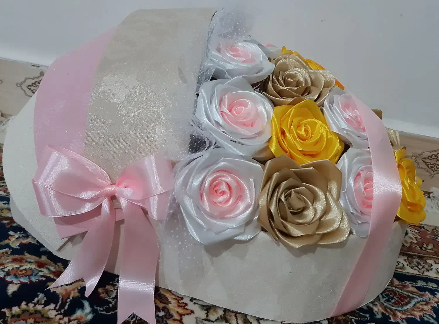 دسته گل روبانی|گل مصنوعی|کرمانشاه, |دیوار