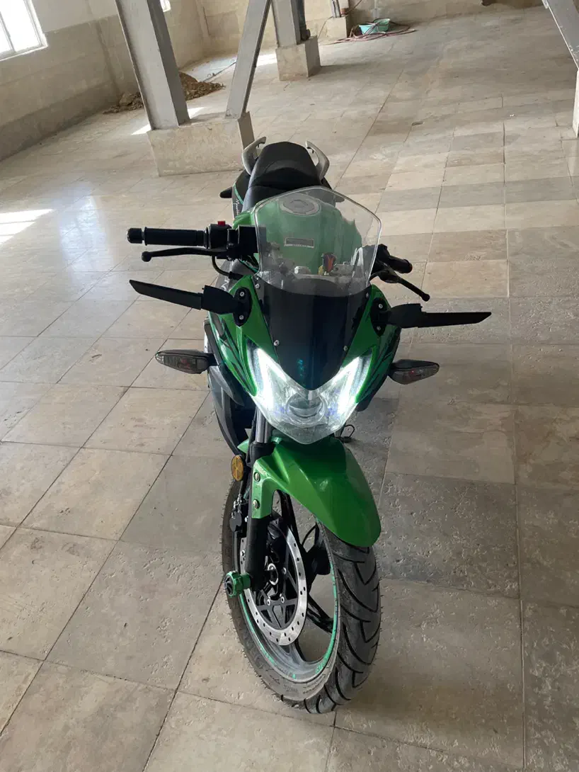 موتور مگلی ۲۰۰ درحد|موتورسیکلت|بروجرد, |دیوار