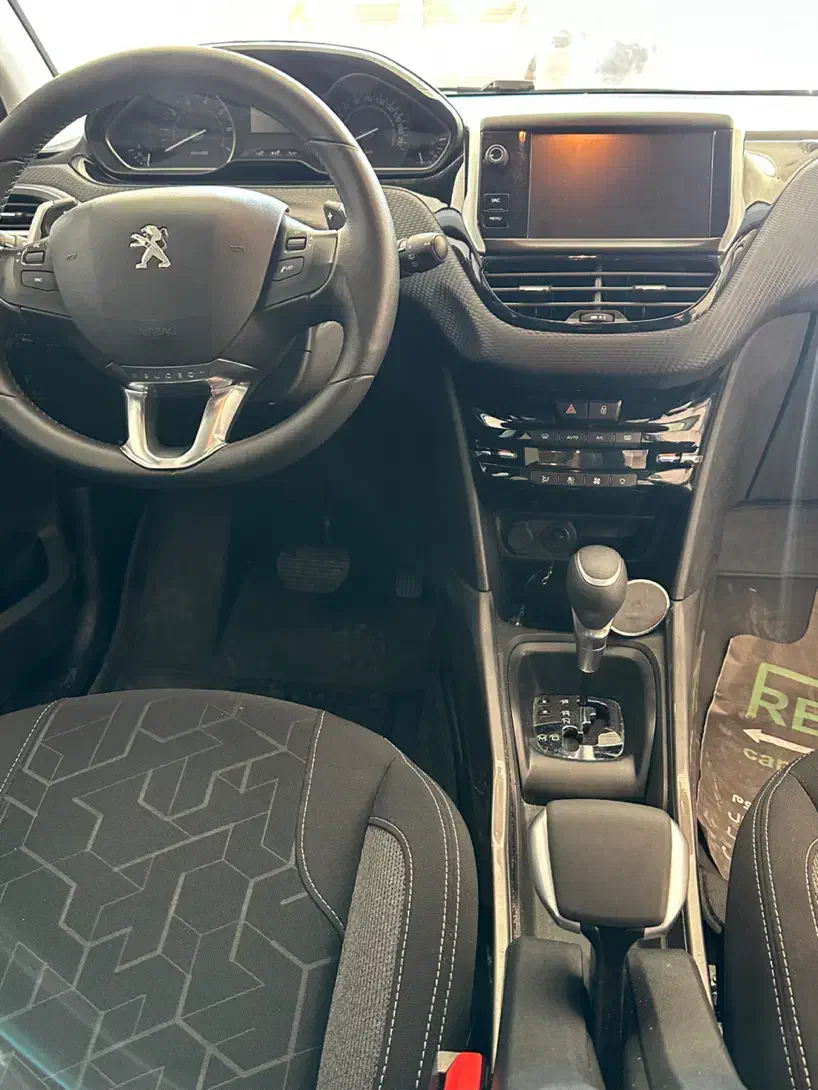 پژو 2008|خودرو سواری و وانت|تهران, شهرآرا|دیوار