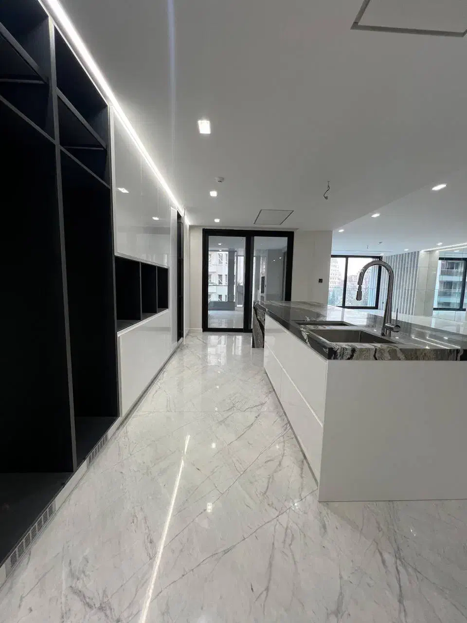 ۲۸۰متر ولنجک/۳ خواب مستر/کلید نخورده/فول مشاعات|اجارهٔ آپارتمان|تهران, ولنجک|دیوار