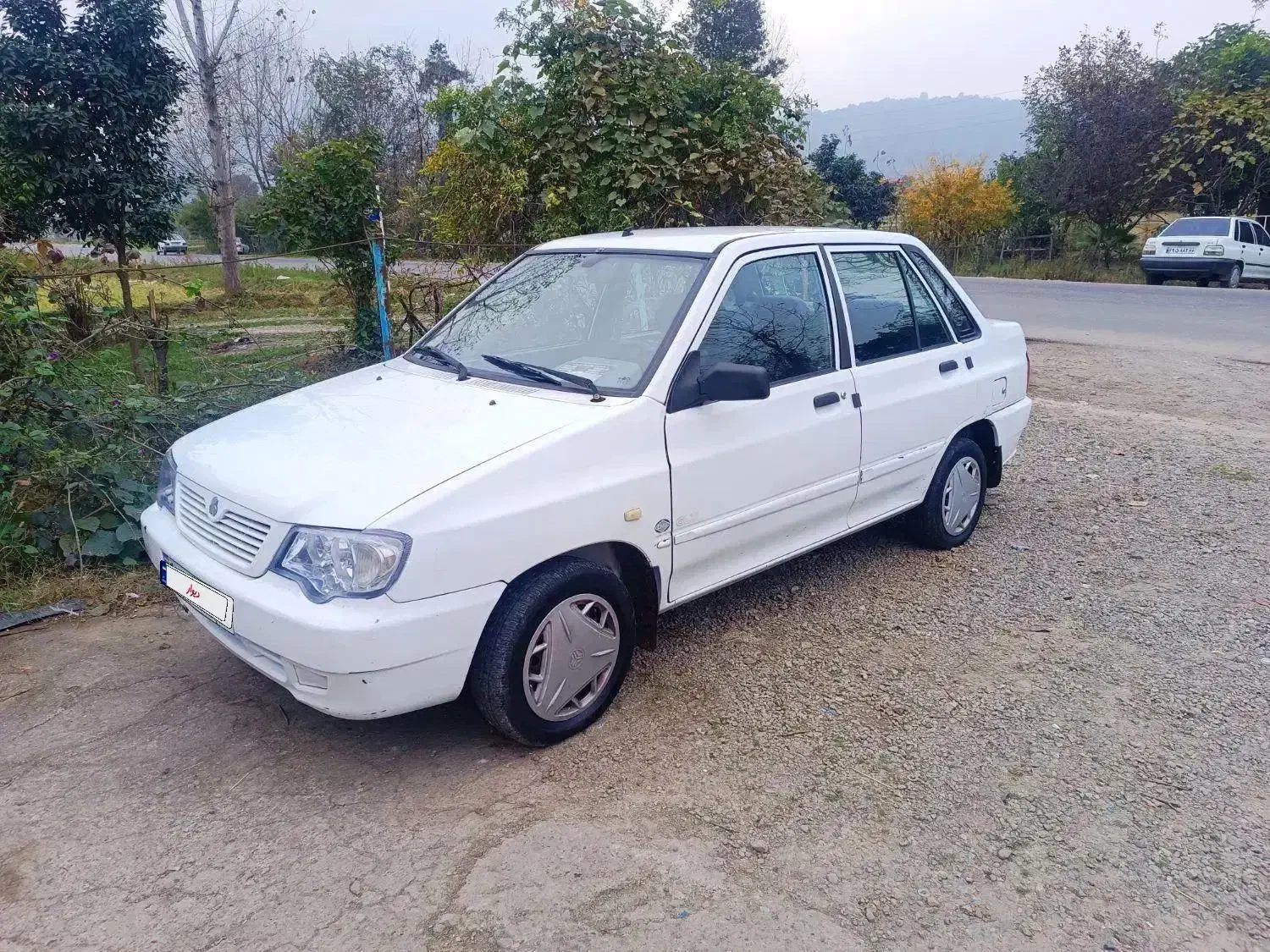 132سفید مدل 87بی رنگ شاسی پلمب دوگانه کارخانه|خودرو سواری و وانت|رشت, بازار|دیوار