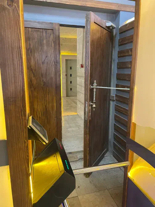 نیرو جهت کار در مجموعه ورزشی|استخدام سرایداری و نظافت|اندیشه, اندیشه فاز ۳|دیوار