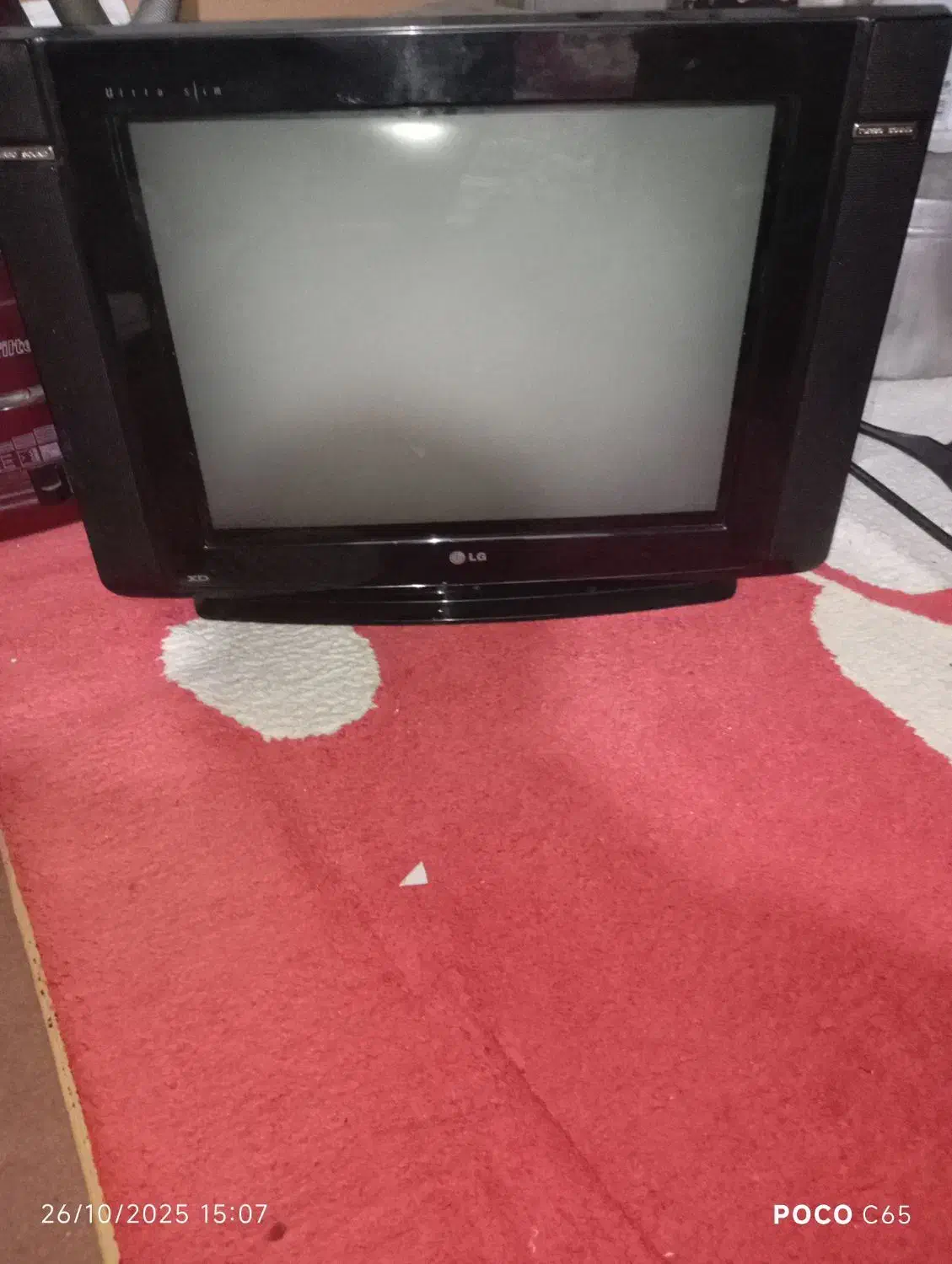 تلویزیون ال جی طرح ال سی دی|تلویزیون و پروژکتور|مشهد, کوشش|دیوار