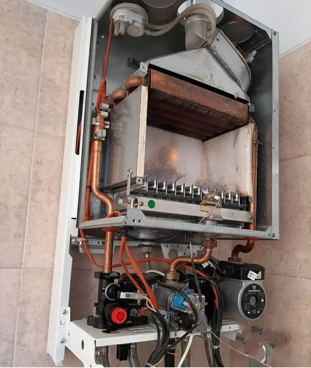 راه اندازی پکیج فقط به نرخ ایاب ذهاب . تعمیرات جدا|خدمات پیشه و مهارت|مشهد, گوهرشاد|دیوار