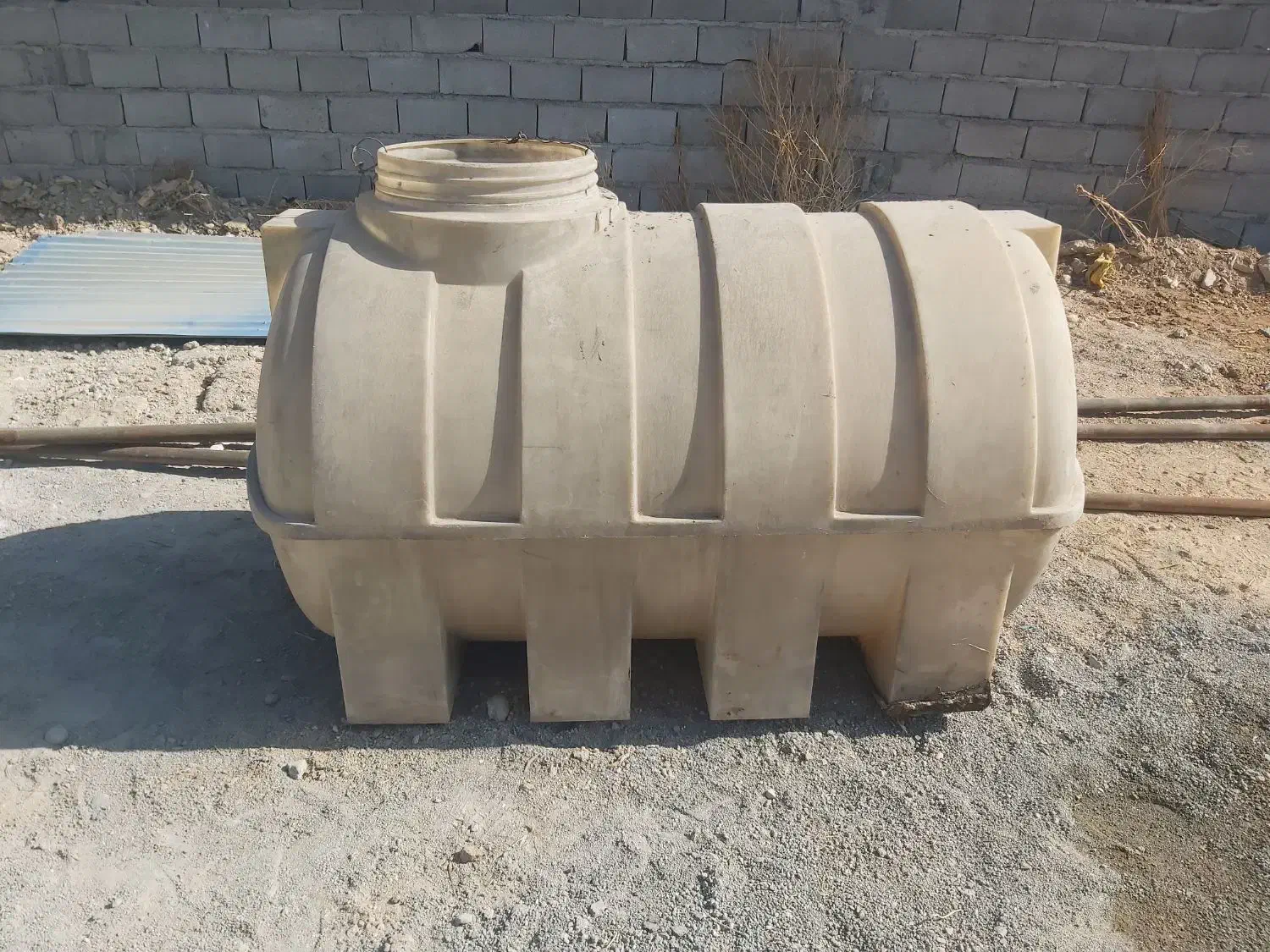 تانکر اب هزار لیتری|مصالح و تجهیزات ساختمان|بجنورد, |دیوار