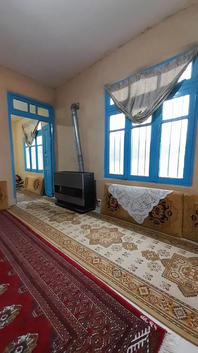 ویلا سنتی رو به جنگل  با  پارکینگ|اجارهٔ کوتاه‌مدت ویلا و باغ|گرگان, |دیوار