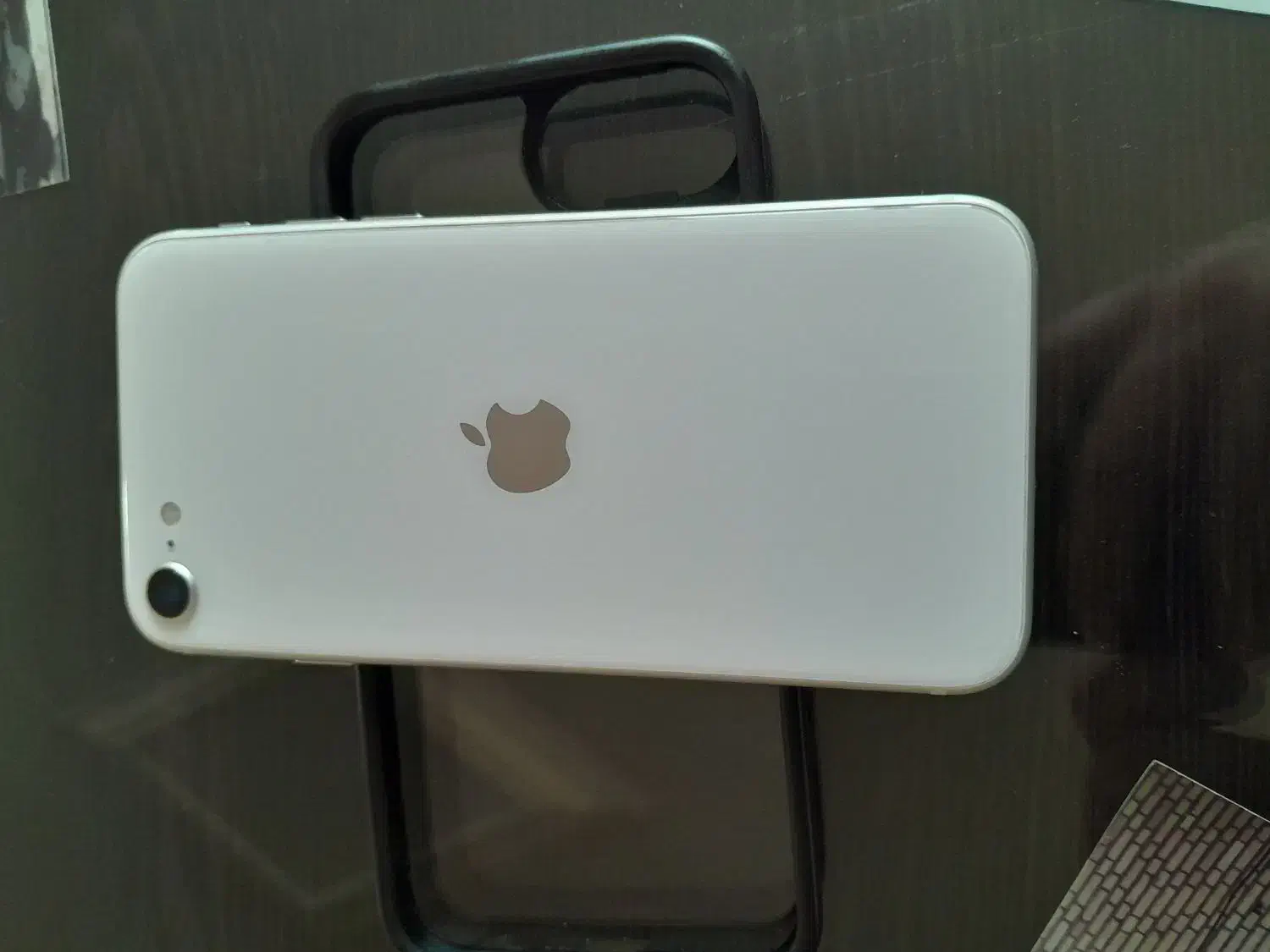 ایفون se 2020 در حد اکبند ۶۴ گیگ|موبایل|اندیشه, شهرک مریم|دیوار