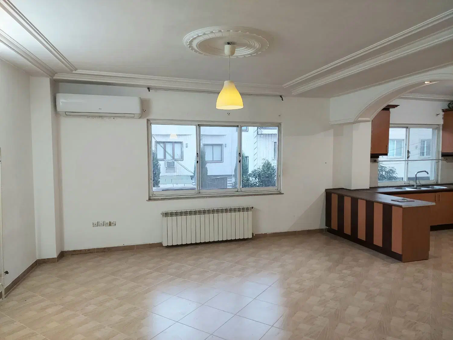 خیابان مهرگان آپارتمان ۱۲۰ متر (تک واحد) شیک|اجارهٔ آپارتمان|لاهیجان, مهرگان|دیوار