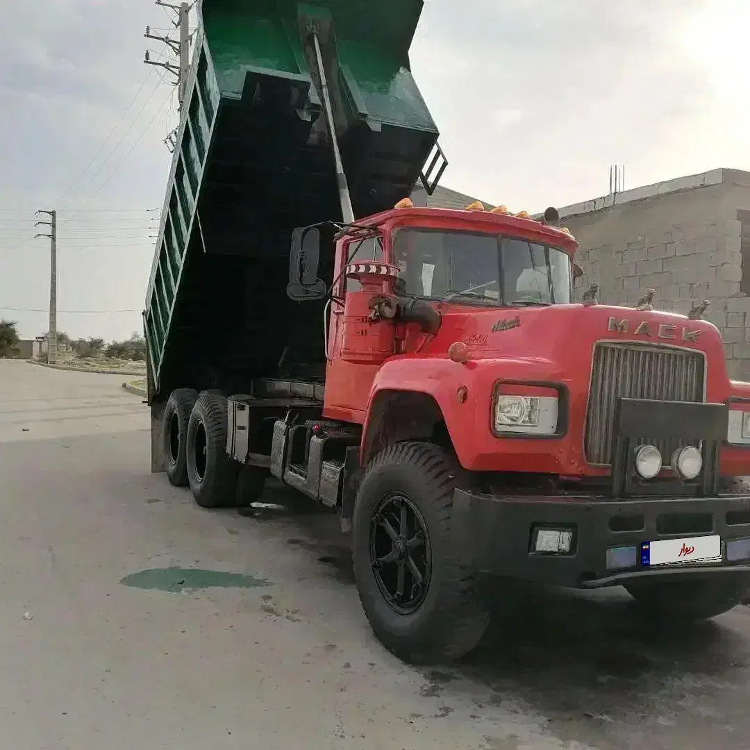 معوضه کمپرسی ماک با کشنده|خودرو سنگین|برازجان, |دیوار