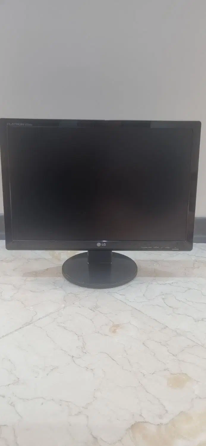 مانیتور lcd 20 اینچ lg|قطعات و لوازم جانبی رایانه|تهران, سردارجنگل|دیوار