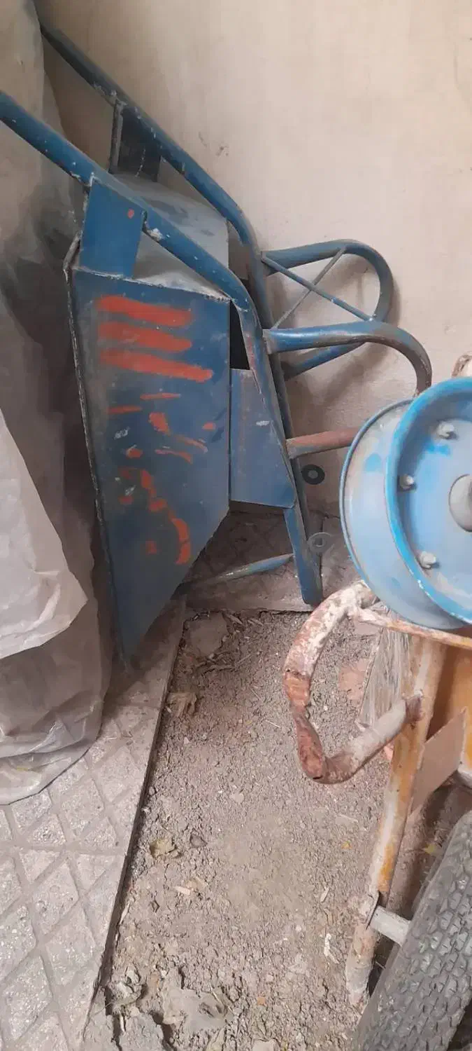 فرقون کاملا سالم|مصالح و تجهیزات ساختمان|کرج, المهدی|دیوار