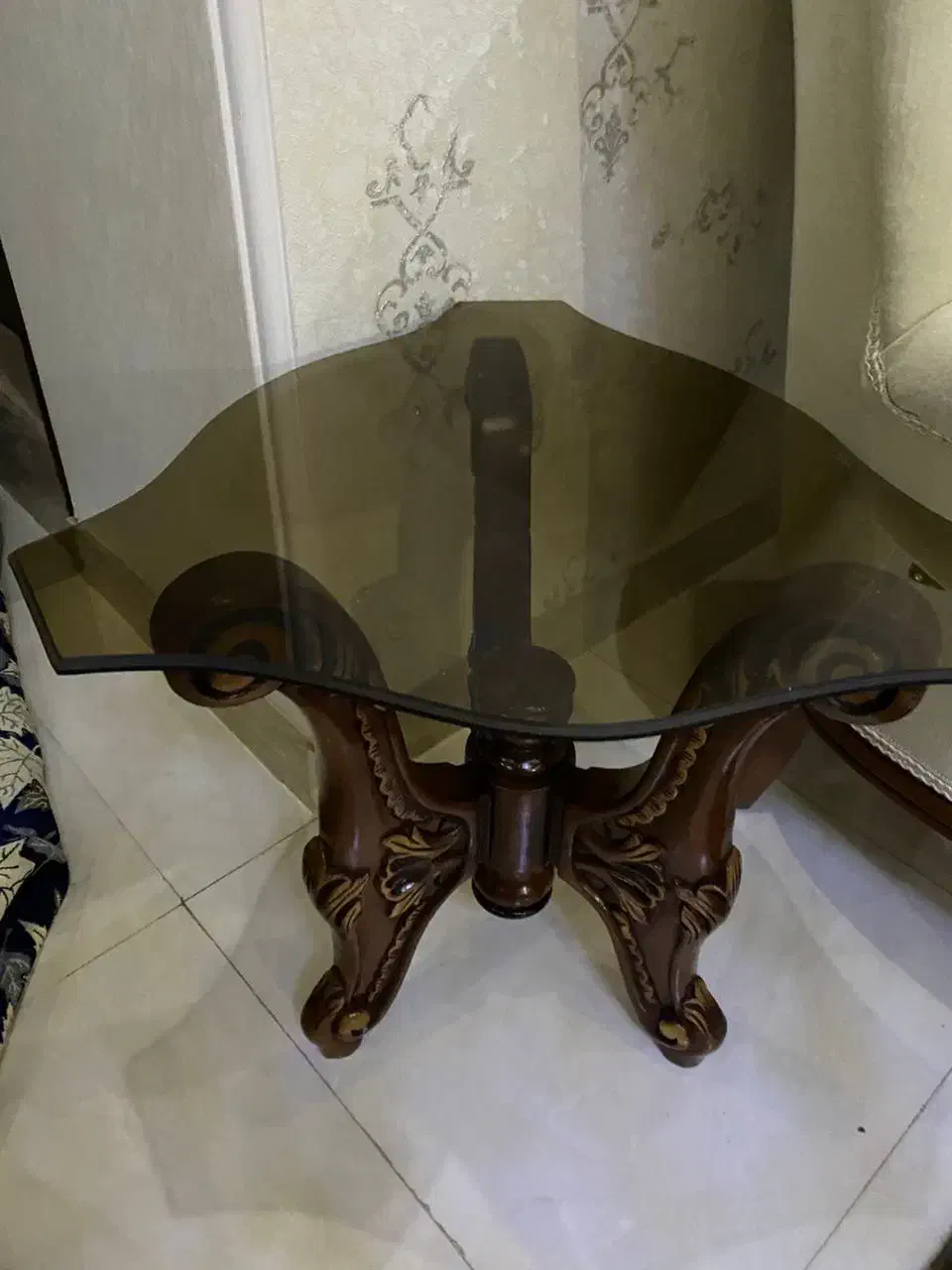 میز|مبلمان خانگی و میز عسلی|قیامدشت - خاورشهر, |دیوار