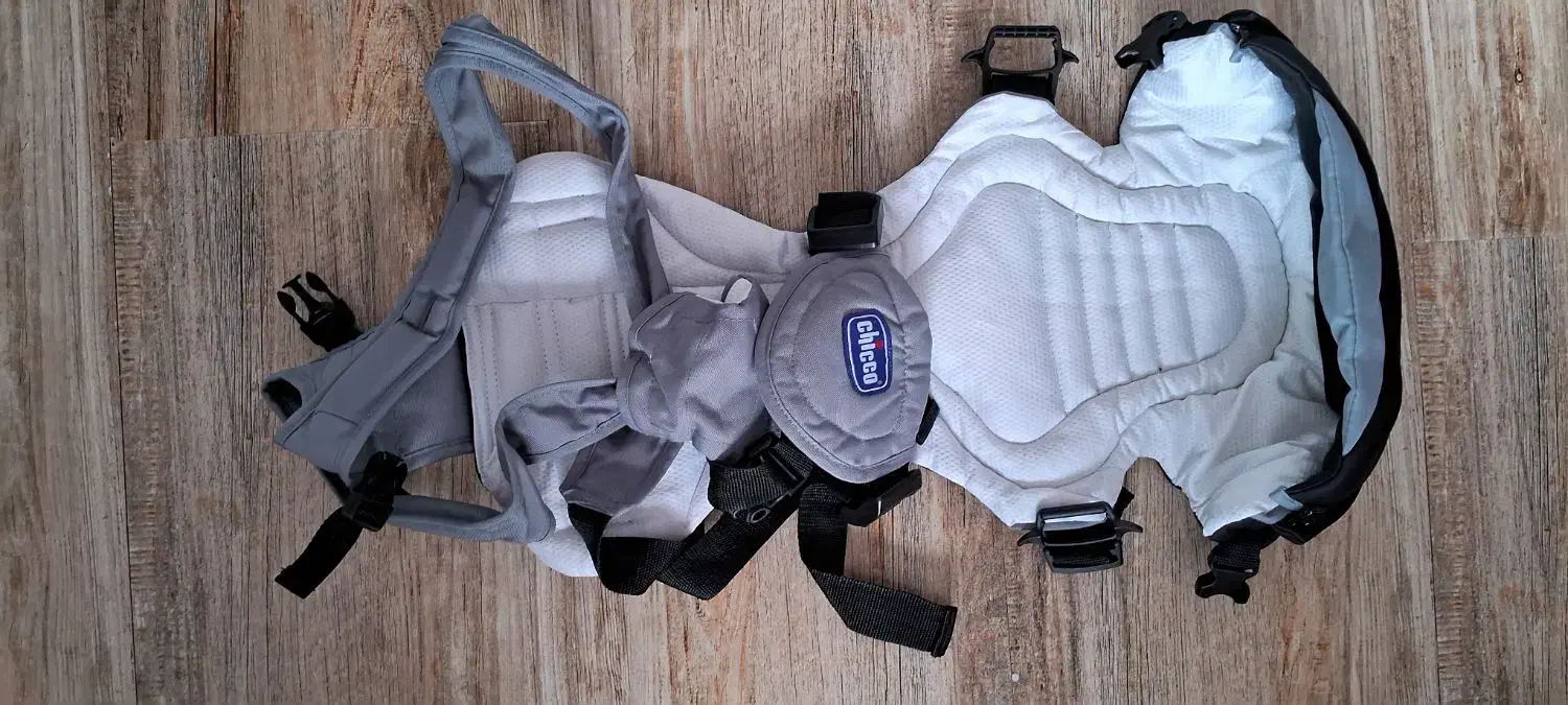 ۲ عدد عاقوشی بچه در حد نو|اسباب و اثاث بچه|چالوس, |دیوار