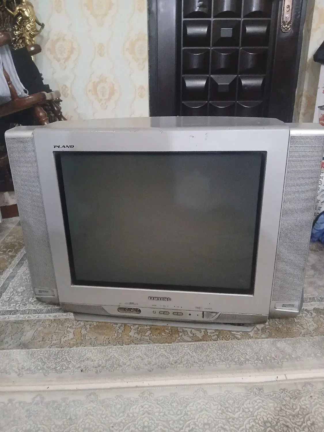 تلویزیون سامسونگ ۲۱ اینچ سالم|تلویزیون و پروژکتور|قدس, شهرک فرزان|دیوار
