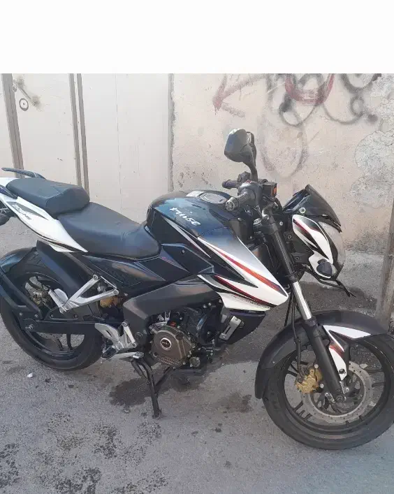 موتور ns200|موتورسیکلت|مشگین شهر, |دیوار