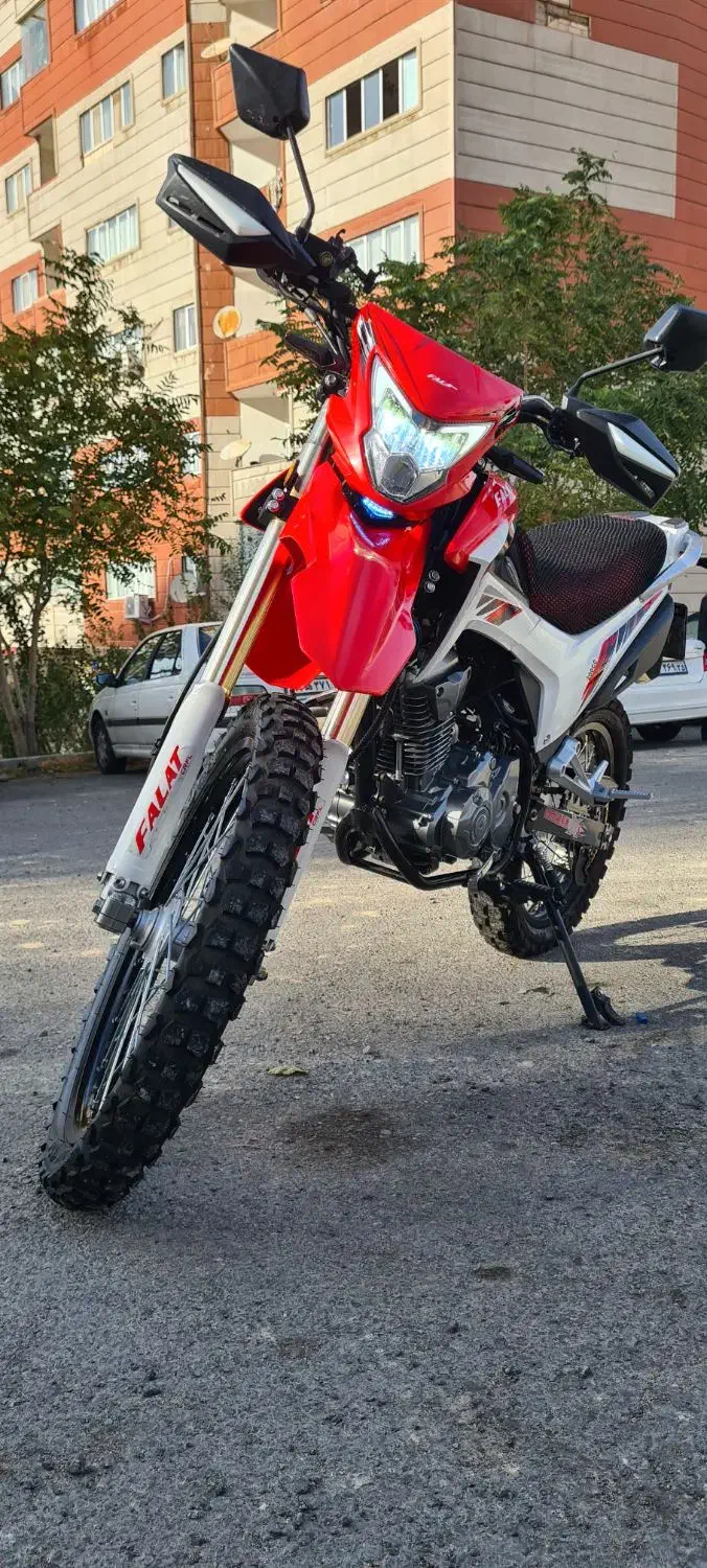 موتور فلات ۲۰۰|موتورسیکلت|تبریز, |دیوار