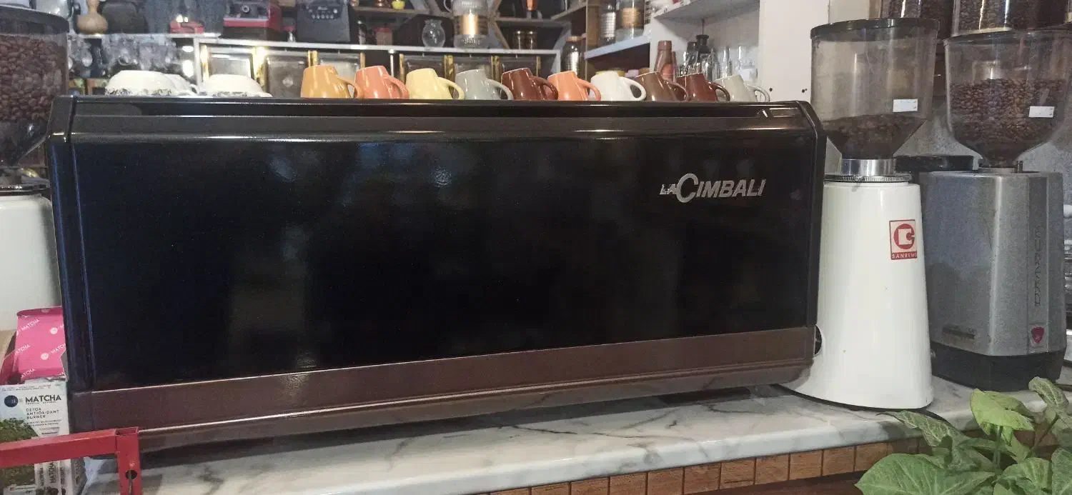 جیمبالی M31|کافیشاپ و رستوران|اسدآباد, |دیوار