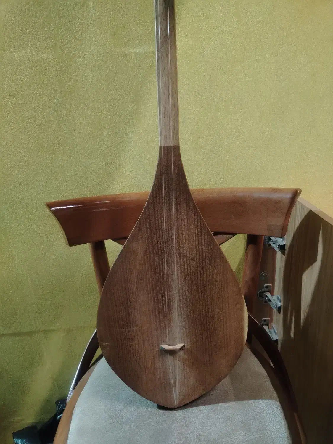 دمبوره دوتار افغانستان|سازهای سنتی|مشهد, نیزه|دیوار