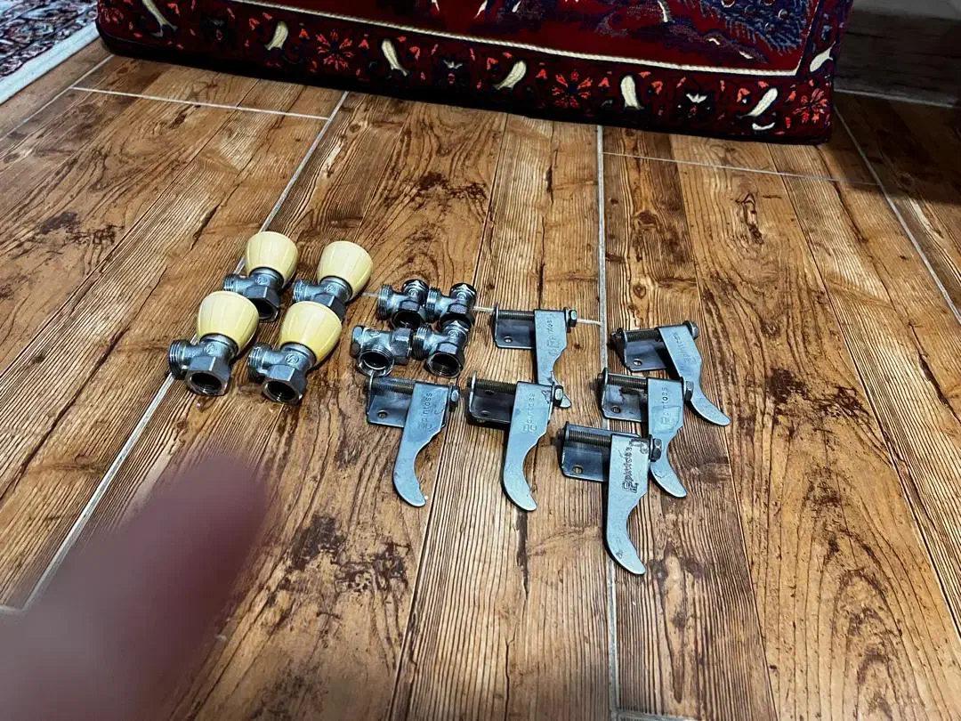 فروش شیر رادیاتور پکیج|آبگرمکن، پکیج، شوفاژ|رشت, استقامت ۲|دیوار