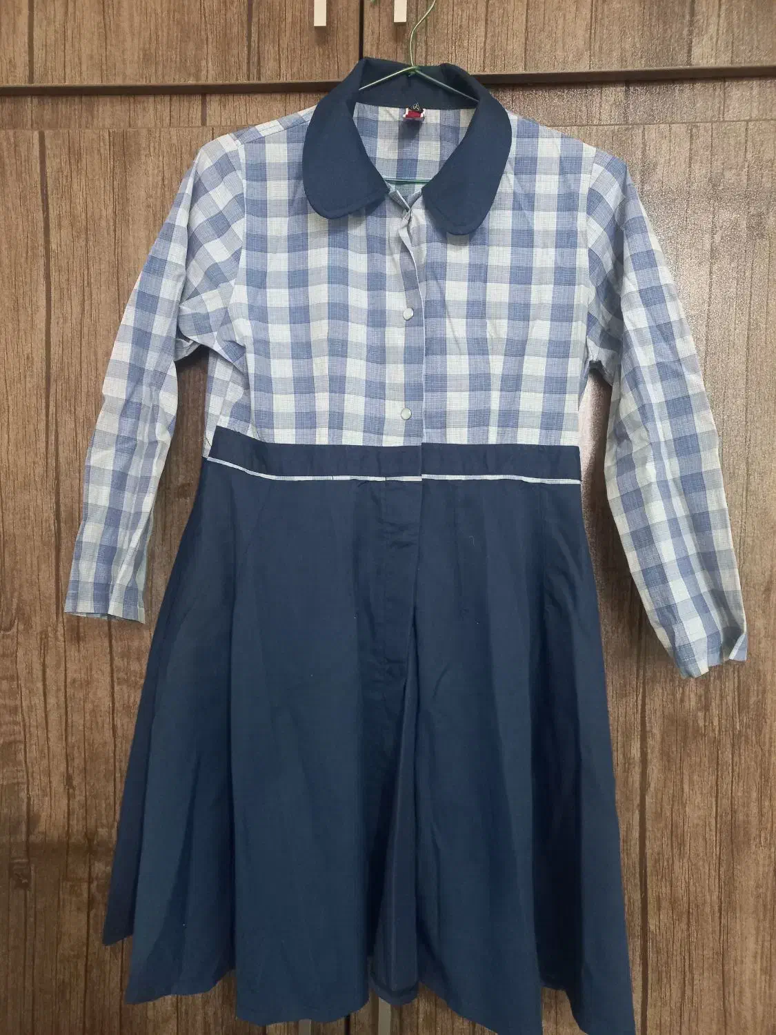 مانتو شلوار و مقنعه|لباس|اصفهان, کوی ولی عصر|دیوار