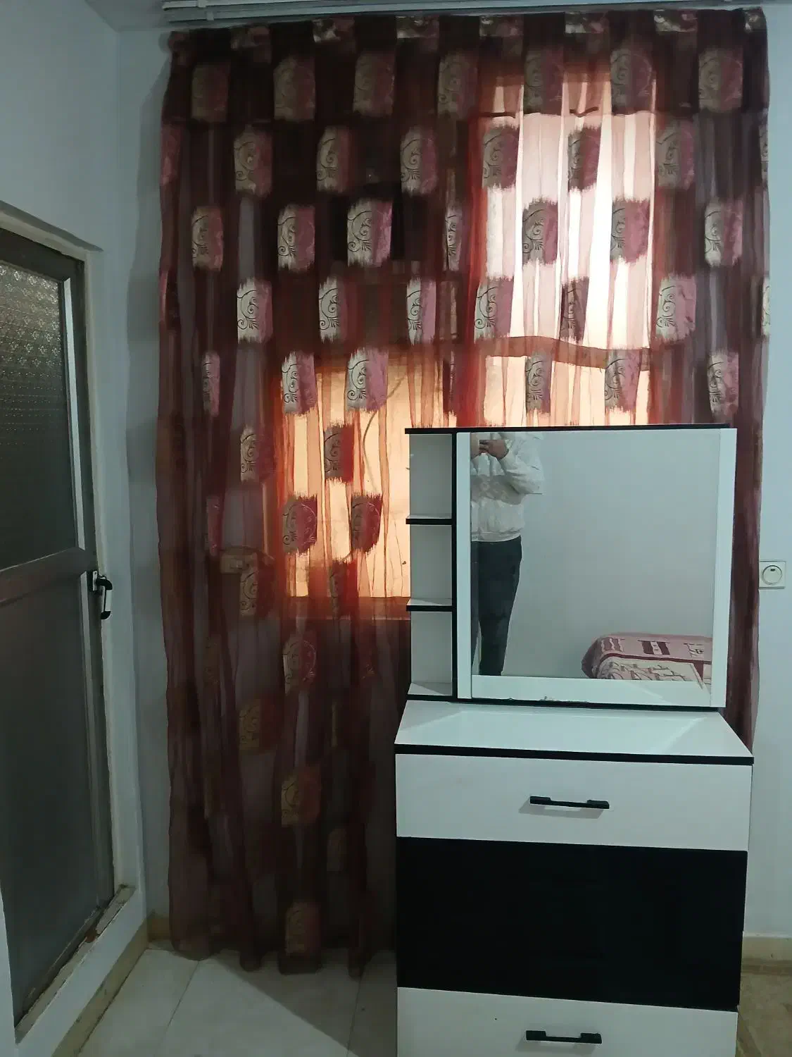 واحد مبله شیک و کاملا استریل و مجهز|اجارهٔ کوتاهمدت آپارتمان و سوئیت|کرج, حیدرآباد|دیوار