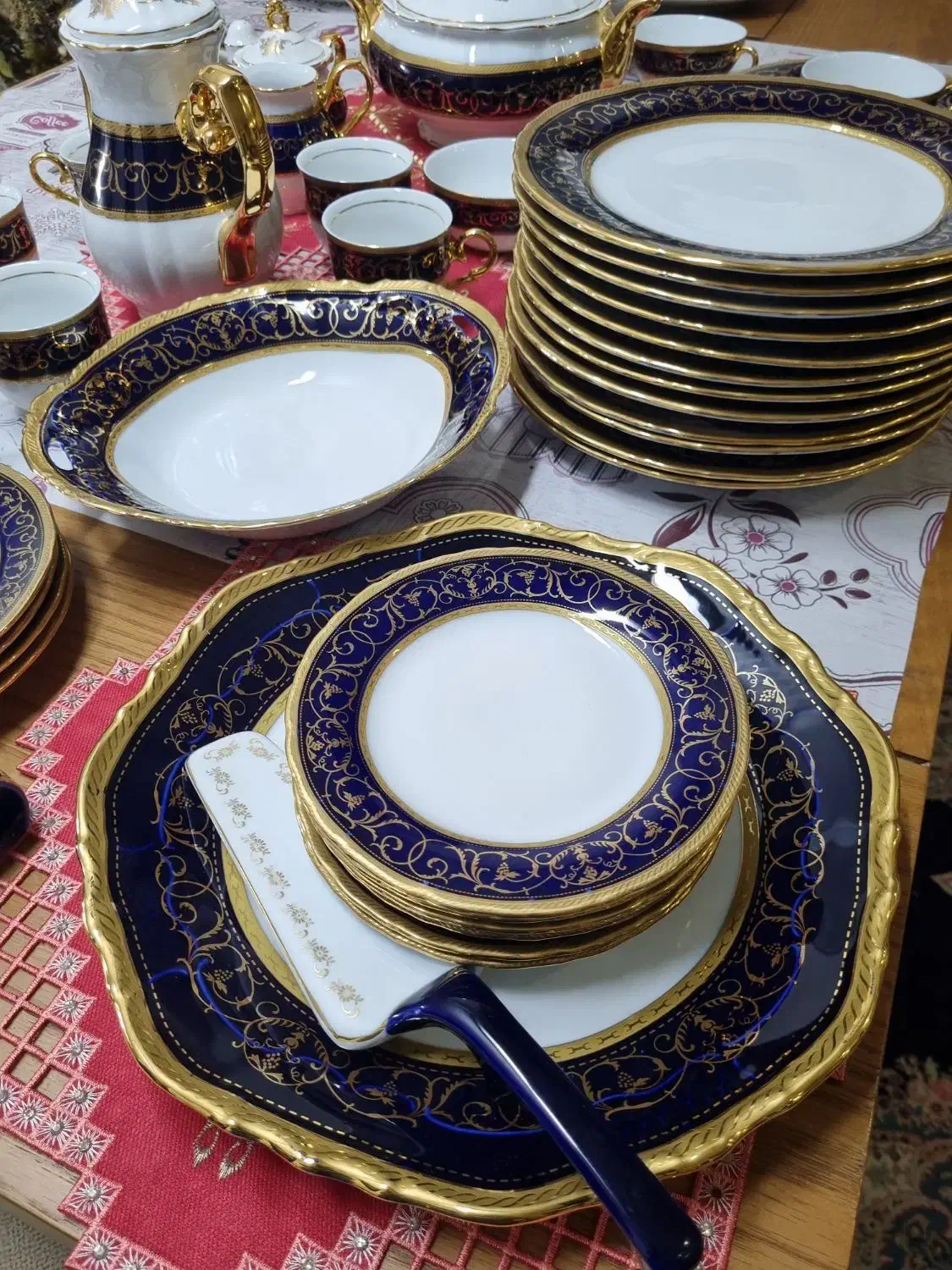 سرویس غذاخوری ۱۲ نفره راشنباخ المان|ظروف سرو و پذیرایی|تهران, کامرانیه|دیوار