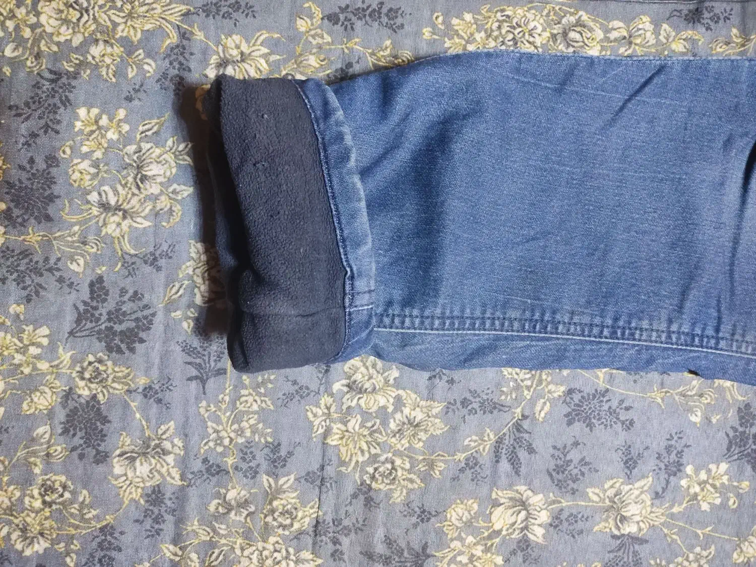 شلوار لی وبافت پسرانه|کفش و لباس بچه|شیراز, آبیاری|دیوار