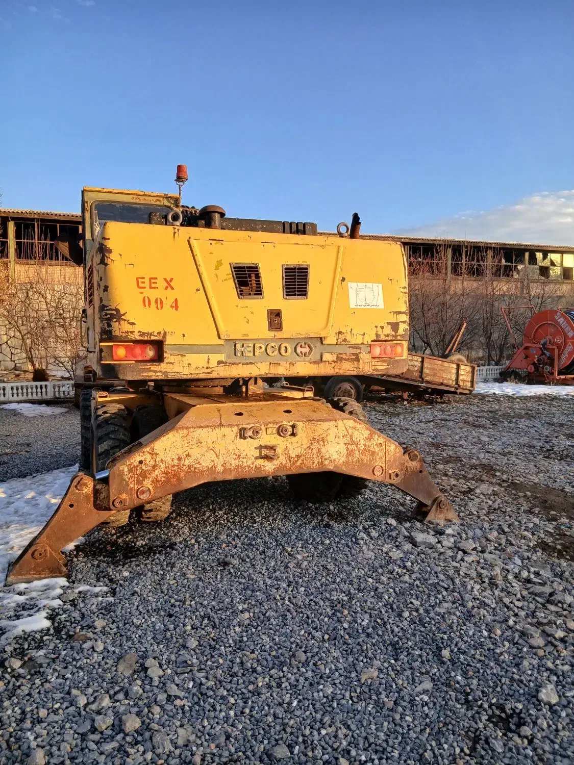 بیل h100 لاستیکی|خودرو سنگین|تهران, پردیسان|دیوار